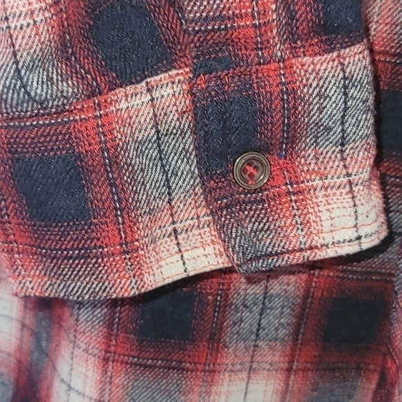 POL Button-down Plaid Shirt - Picture 5 of 8